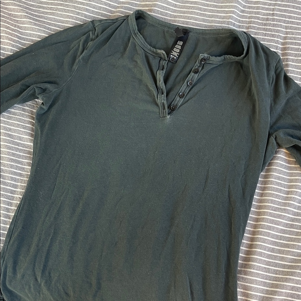 SKIMS Dark grey Long Sleeve Henley Shirt size Medium